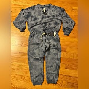 GAP Women’s Jogger Set  Tie-Dye Blue